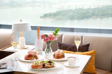 [Hotel Naru Seoul MGallery Ambassador] Lounge & Deck – Viewrunch