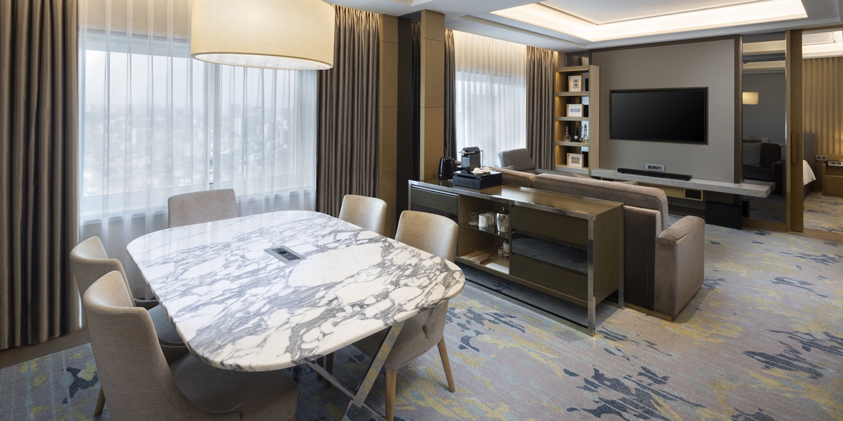 Novotel Suite thumbnail
